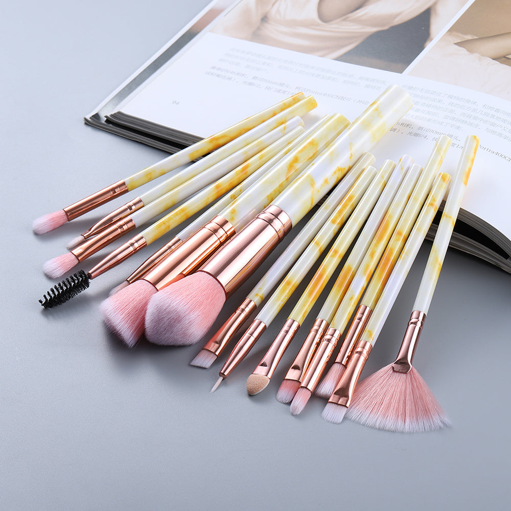 Ensemble de pinceaux de maquillage à motifs marbrés